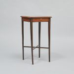 1017 7362 LAMP TABLE
